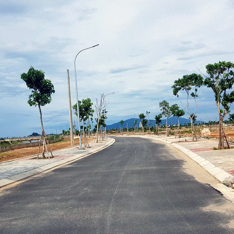 Giá nhà đất Đà Nẵng, Nha Trang lao dốc quay đầu giảm mạnhicon