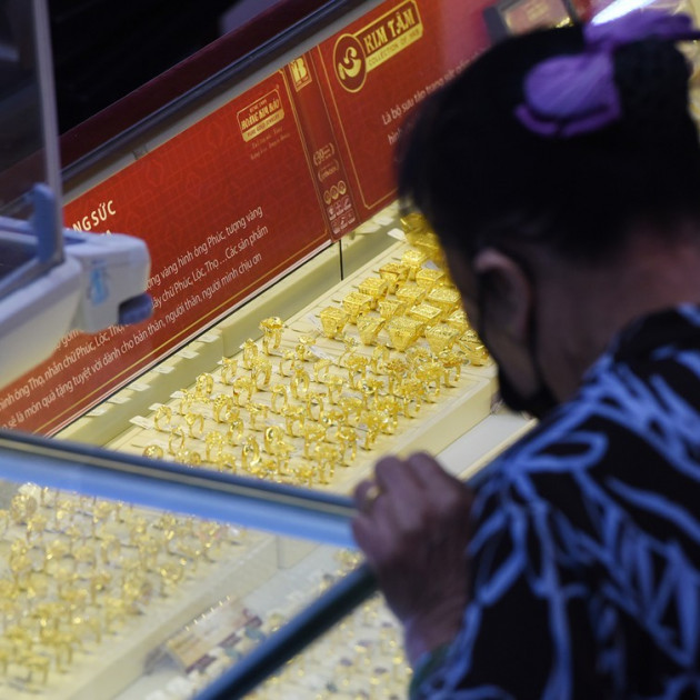 Giá vàng hôm nay 11/1: Giảm sâu và chưa dừng lại