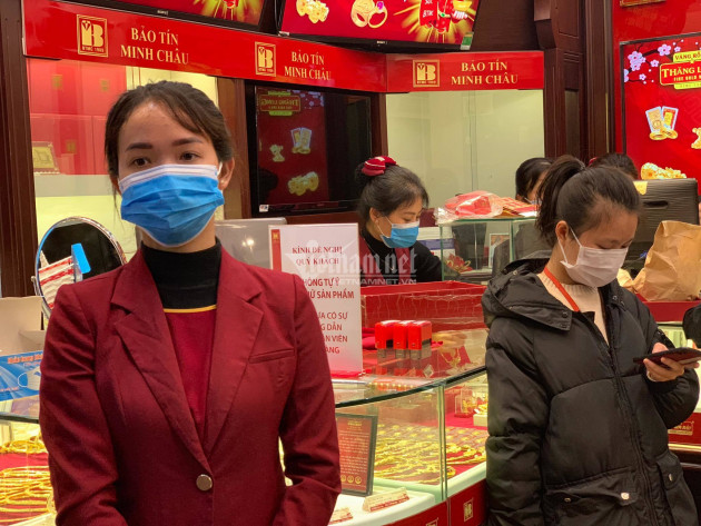 Giá vàng hôm nay 1/3: Tuần giảm giá mạnh nhất 4 năm qua