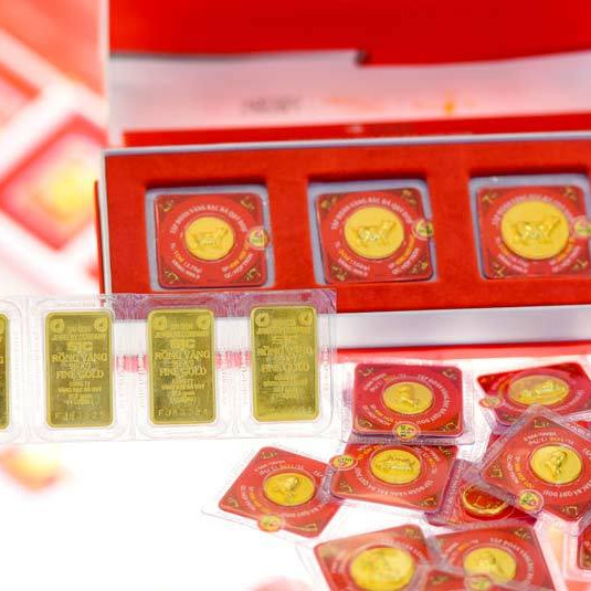 Giá vàng hôm nay 18/8: Sức mua tăng vọt, lại tăng dựng đứngicon