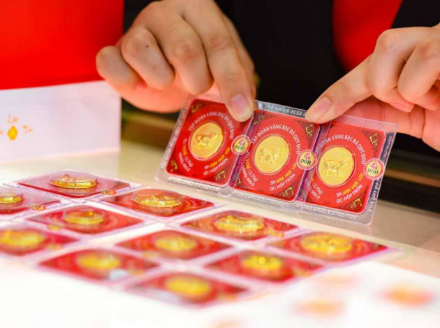 Giá vàng hôm nay 21/4: Đúng lộ trình, tăng giá trở lạiicon