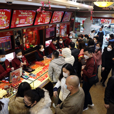 Giá vàng hôm nay 29/3: USD tăng vọt, vàng tiến lên mạnh mẽicon