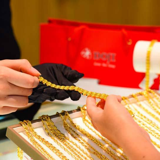 Giá vàng hôm nay 9/11: Tăng dựng đứng, tiếp đà vượt đỉnhicon