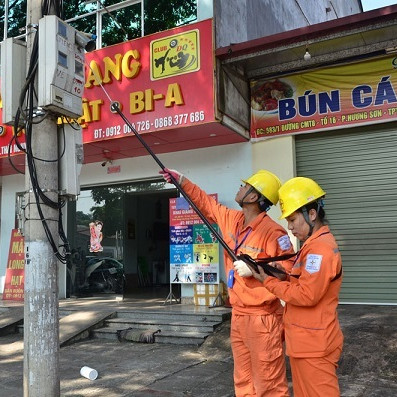 Giám đốc Trung tâm nghiên cứu năng lượng tiết lộ 'độc chiêu' giảm tiền điện