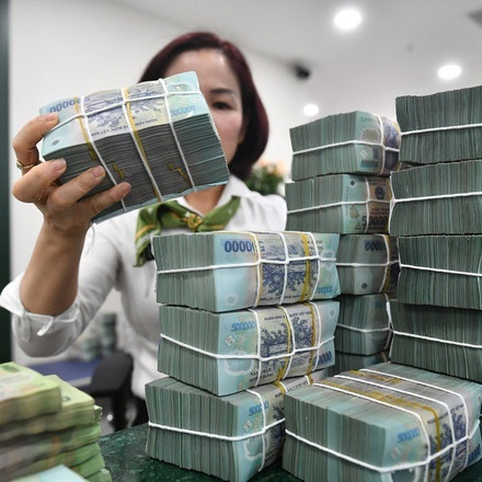 Hai giám đốc bị tạm hoãn xuất cảnh vì công ty nợ thuếicon