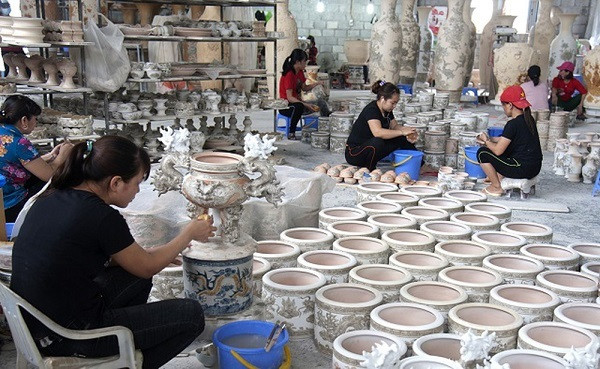 Hàng trăm ngàn tỷ đang chờ: Tình huống cấp bách, vướng rào cản cũ