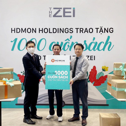 HDMon Holdings tặng hơn 1.000 cuốn sách cho thư viện dự án The Zei