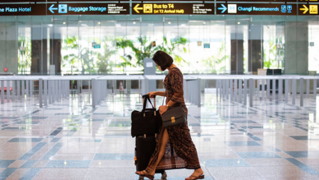 Hoang vắng và bóng tối đe dọa sân bay nhộn nhịp nhất thế giới