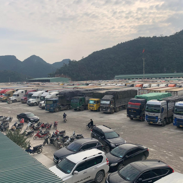 Hơn 5.000 xe hàng tắc ở cửa khẩu, Bộ ra khuyến cáo khẩnicon