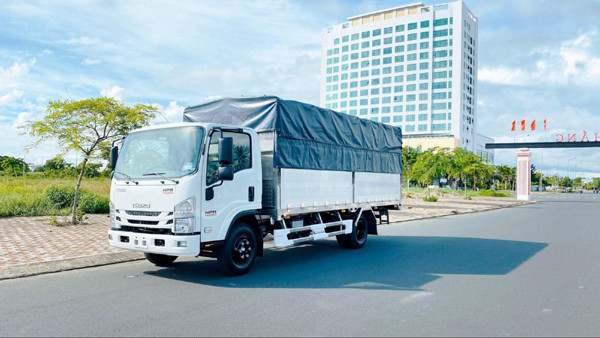 Isuzu Việt Nam thúc đẩy kinh doanh vận tải Tết 2022