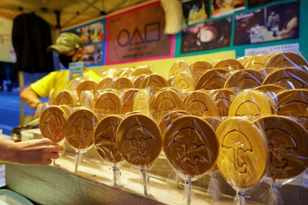 Kẹo đường xuất hiện trong Squid Game thành cơn sốt mới ở Hàn Quốc