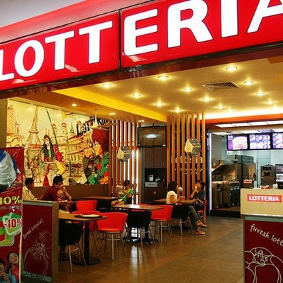 KFC, Lotteria, Jollibee làm ăn ra sao ở Việt Nam?