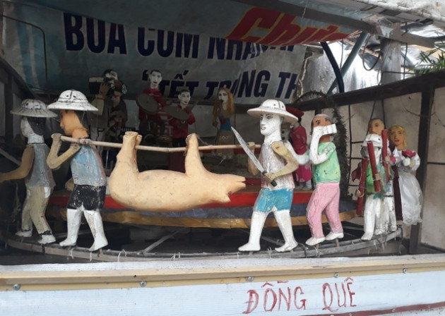 Lão nông xứ Nghệ 'biến' đồ phế liệu thành dàn rối điện độc đáo