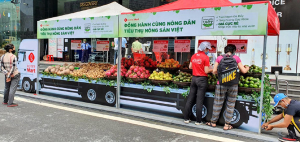 Lotte Mart đẩy mạnh giảm giá, ‘giải cứu’ nông sản mùa dịch