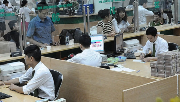 Ngân hàng một thập kỷ biến động: Nhìn lại để không phải dừng lại