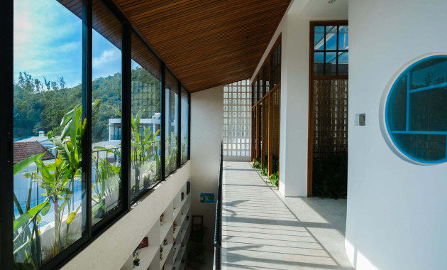 Ngôi nhà nép mình bên sông, mang hơi thở thời gian và chiêm nghiệm cuộc đời