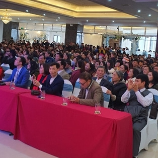 Nhà đầu tư 'khóc ròng' vì đầu tư tài chính qua mạngicon