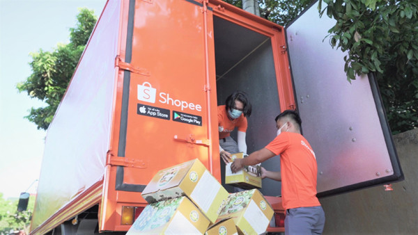 Nhãn Hưng Yên chín rộ đã có Shopee lo