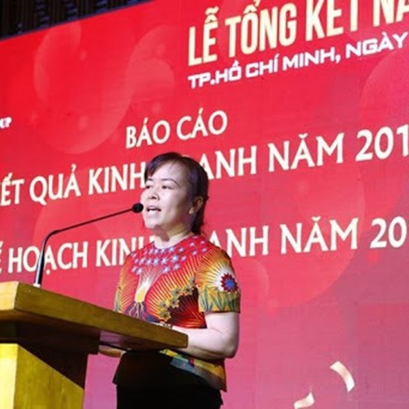 Nhóm nữ đại gia 'hội ngộ' nhà đá vì dính đất vàng trăm tỷicon