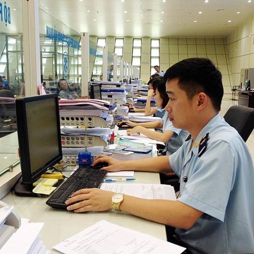 Nợ thuế 3,6 tỷ đồng, doanh nghiệp đặt trụ sở ở TP.HCM bị cưỡng chếicon
