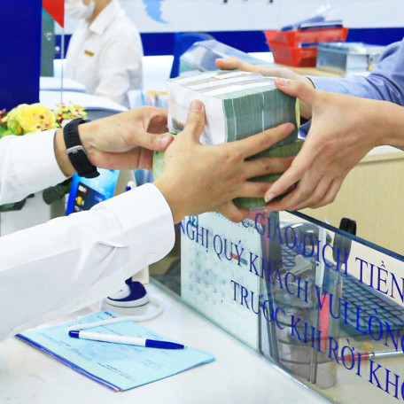 Nợ xấu ngân hàng tăng mạnhicon