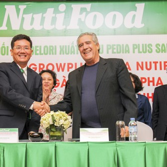 NutiFood xuất ngoại đầu năm