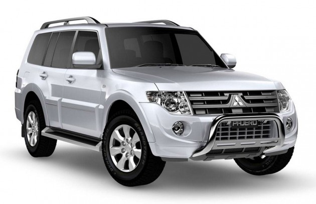 ô tô giảm giá,giá ô tô,Mitsubishi Pajero,ô tô Mitsubishi,ô tô Nhật,ô tô nhập khẩu