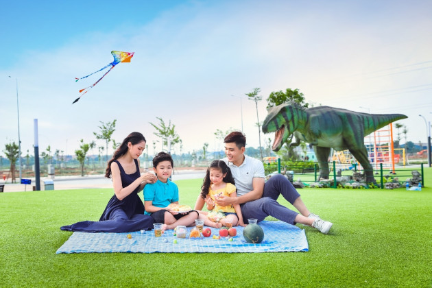 Phố Nối House xây sân chơi miễn phí rộng cả hecta