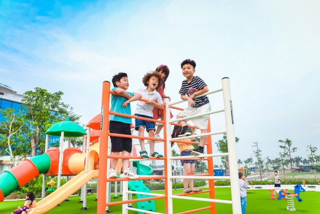 Phố Nối House xây sân chơi miễn phí rộng cả hecta