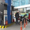 Sau chuỗi ngày tăng liên tiếp, giá xăng dầu đồng loạt giảmicon
