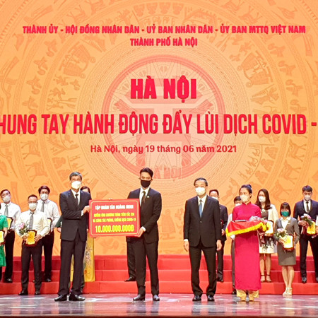 Tân Hoàng Minh ủng hộ Hà Nội 20 tỷ đồng phòng chống dịch Covid-19