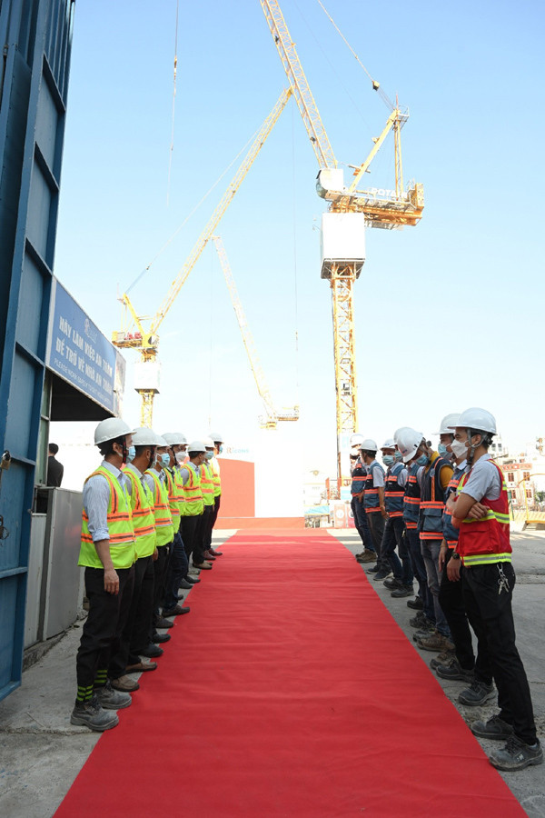The Grand Manhattan Quận 1 khởi công phần thân