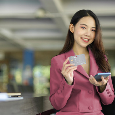 Thẻ VietCredit có thêm tính năng thanh toán trực tuyến