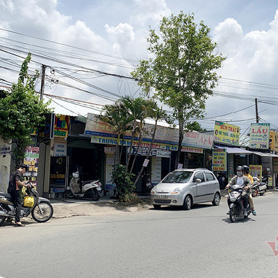 Thu hồi đất dự án Đại học Quốc gia TP.HCM: Lỗi của chính quyền sao bắt dân chịu?