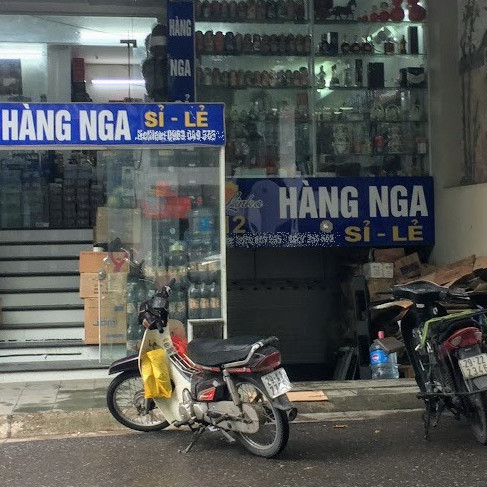 'Thủ phủ' hàng xách tay: Mua gì có đó, giá rẻ bằng 1/2 hàng nhập khẩu chính ngạchicon