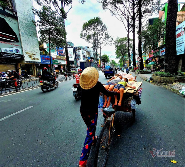 Tình huống lịch sử: Con số lo sợ và cảnh báo 'sự trừng phạt'