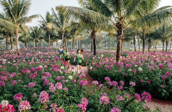 Tòa tháp đôi bên hồ cảnh quan 50ha sở hữu ‘ngàn tiện ích’ ở Ecopark