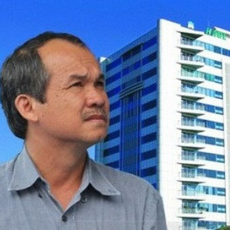 'Trên vai' gánh nặng thua lỗ, nợ hơn 1 tỷ USD: Bầu Đức có buông bóng đá?icon