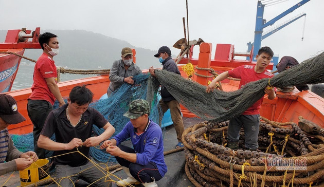 Trúng đậm đầu năm, thu hàng trăm tỷ dân vẫn hốt hoảng lo sợ