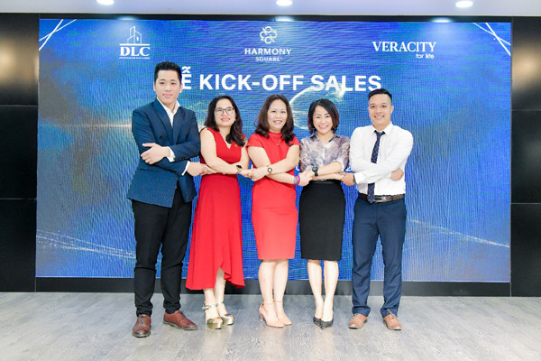 Veracity ký kết hợp tác phân phối chiến lược dự án Harmony Square