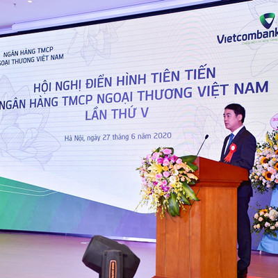 Vietcombank tổ chức Hội nghị điển hình tiên tiến lần thứ V