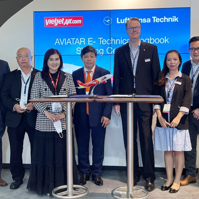 Vietjet số hoá quy trình cập nhật thông tin kỹ thuật tàu bay