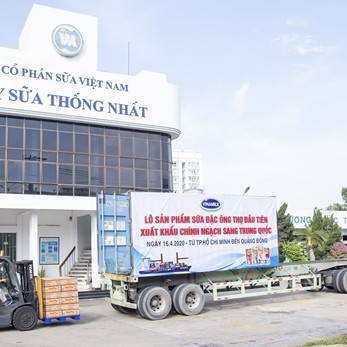 Vinamilk xuất khẩu sữa sang Trung Quốc giữa dịch Covid-19