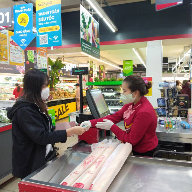 VinMart phòng dịch nghiêm ngặt, hàng hoá dồi dào, giá bình ổn