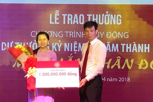 Agribank trao giải thưởng 1 tỷ đồng cho khách hàng