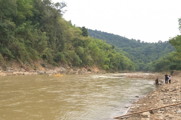 ban ngam ra quy uoc rieng de bao ve dan ca song, le tet moi duoc an hinh anh 1