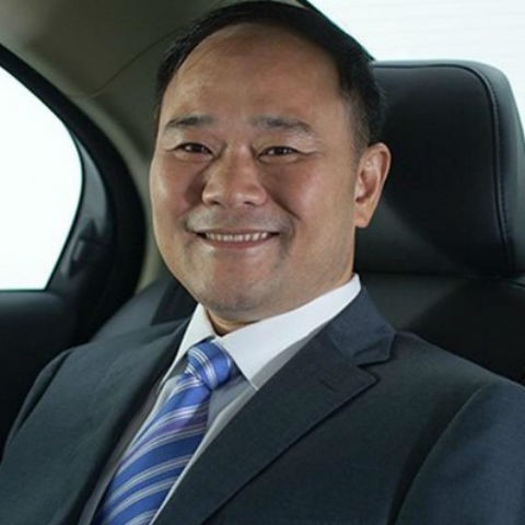 Chân dung tỷ phú Trung Quốc vừa có thương vụ đình đám với Mercedes-Benz