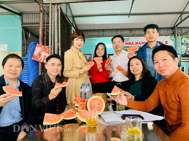 dich corona: quang ninh gui 4 van "tam long" den nguoi trong dua hinh anh 13