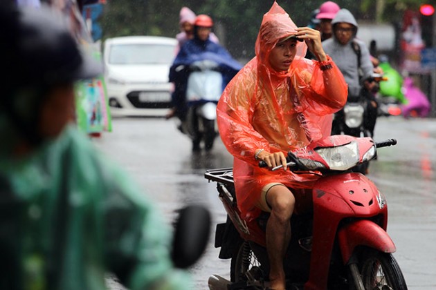 Dự báo thời tiết 19/3: Không khí lạnh tràn về, miền Bắc mưa rét, nhiệt độ giảm sâu