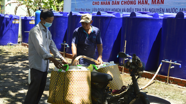 hang ngan ho dan ben tre co nuoc ngot mien phi tu tram cap nuoc moi hinh anh 3